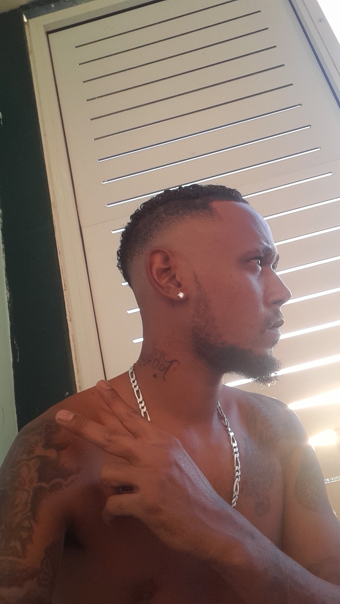 Profil de Helwan, 32 ans, Trav à Breidfeld