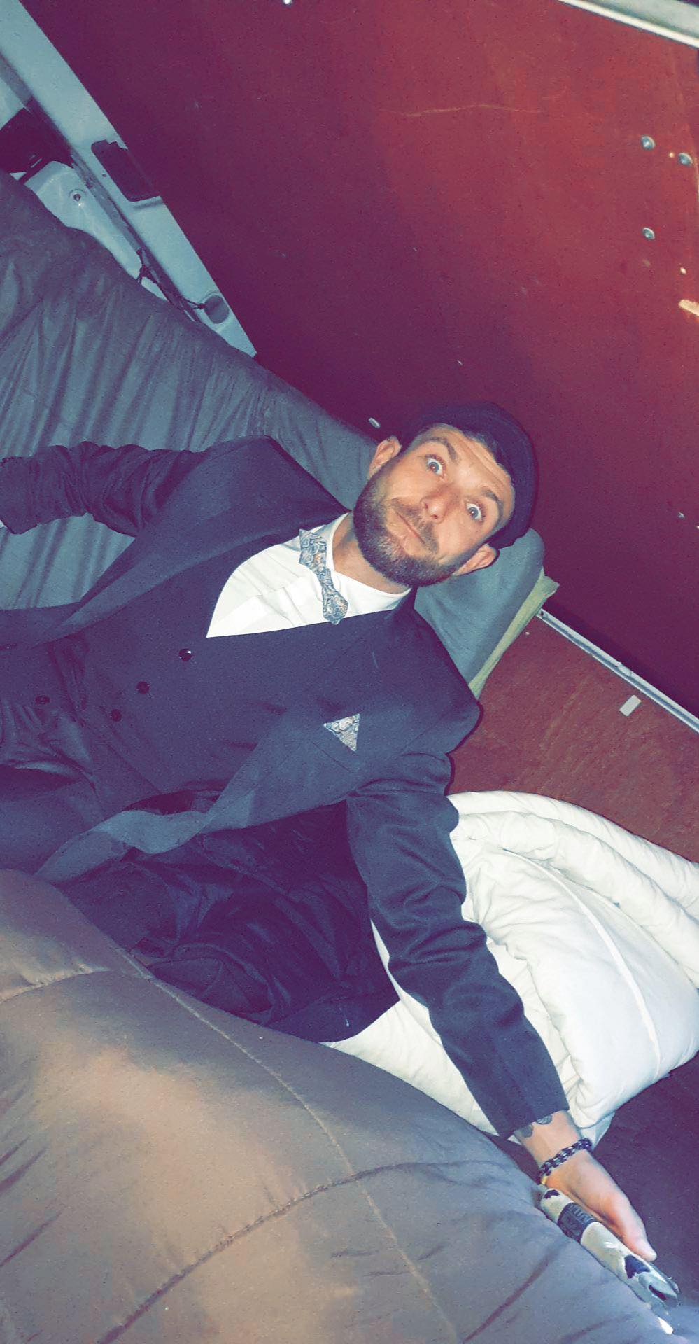 Profil de Alem, 34 ans, Trav à Holtz