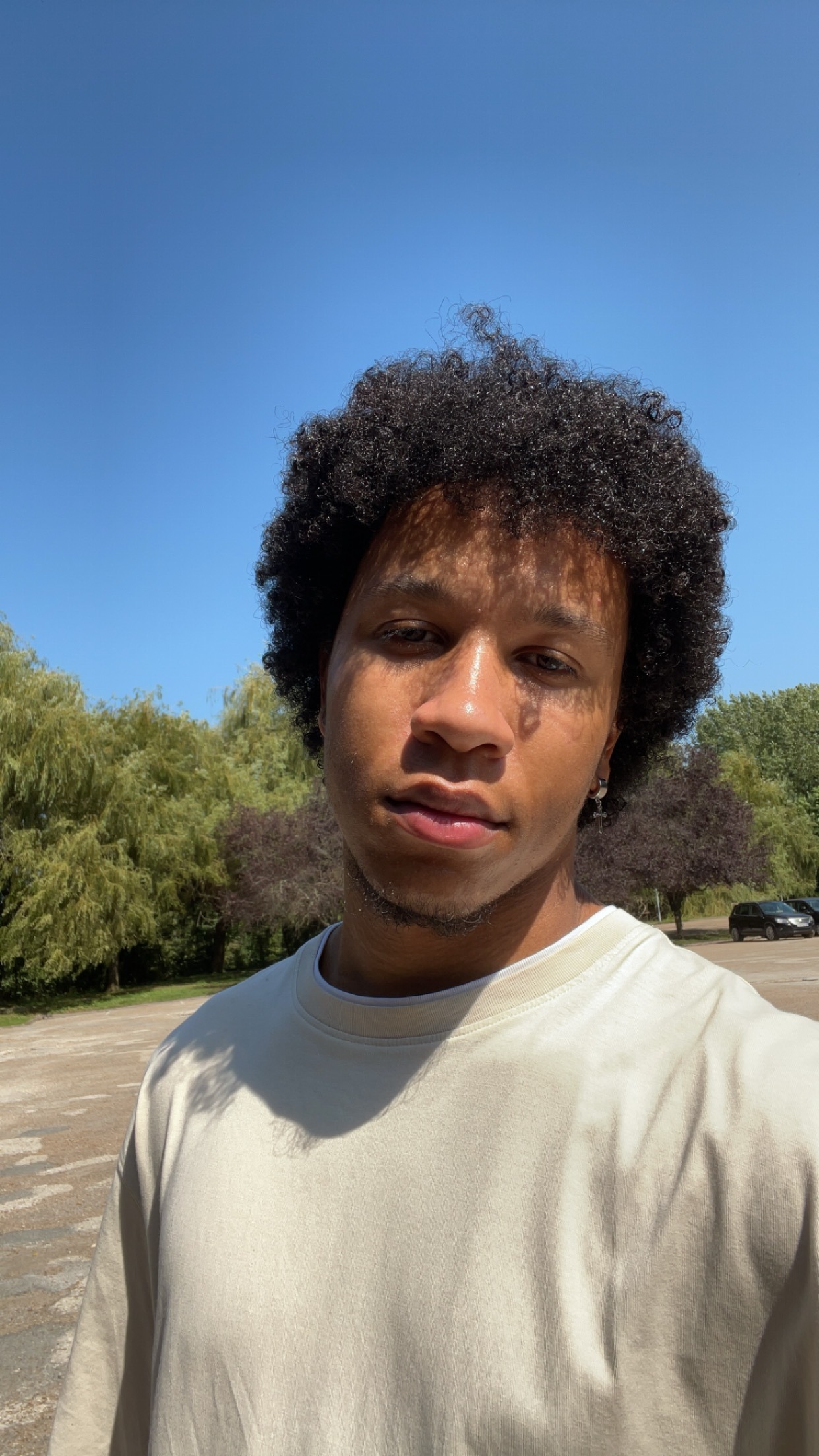 Profil de Nemanja, 21 ans, Trav à Sassel