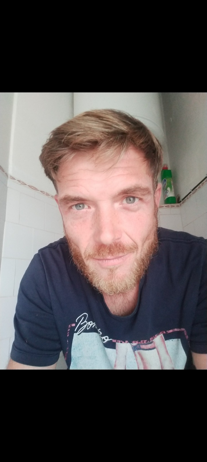 Profil de Labib, 38 ans, Trav à Holtz