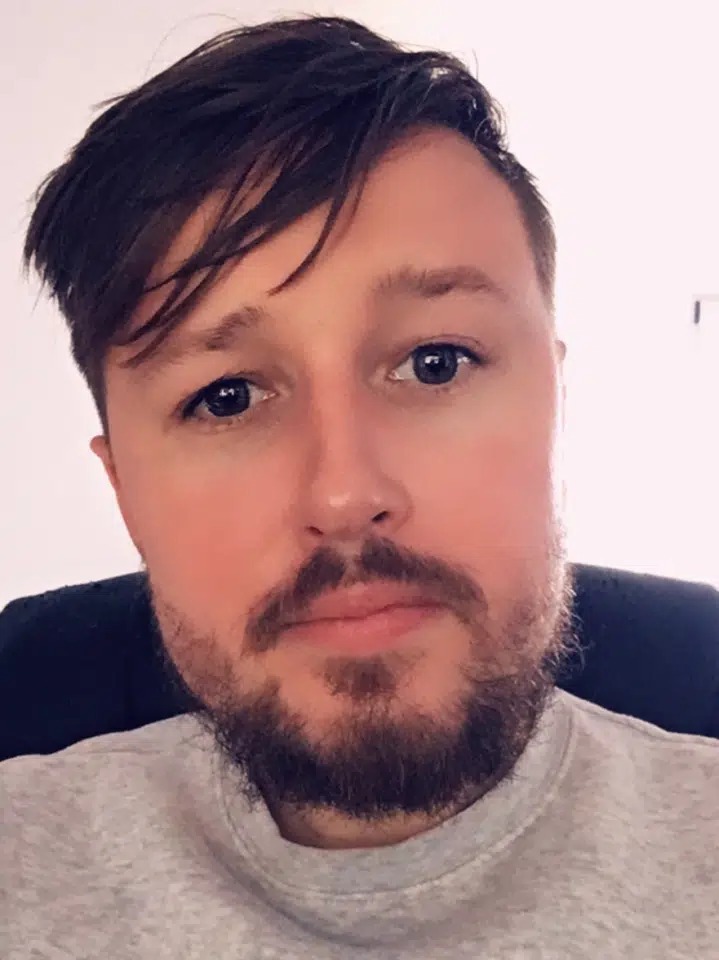 Profil de Sambou, 34 ans, Trav à Brachtenbach