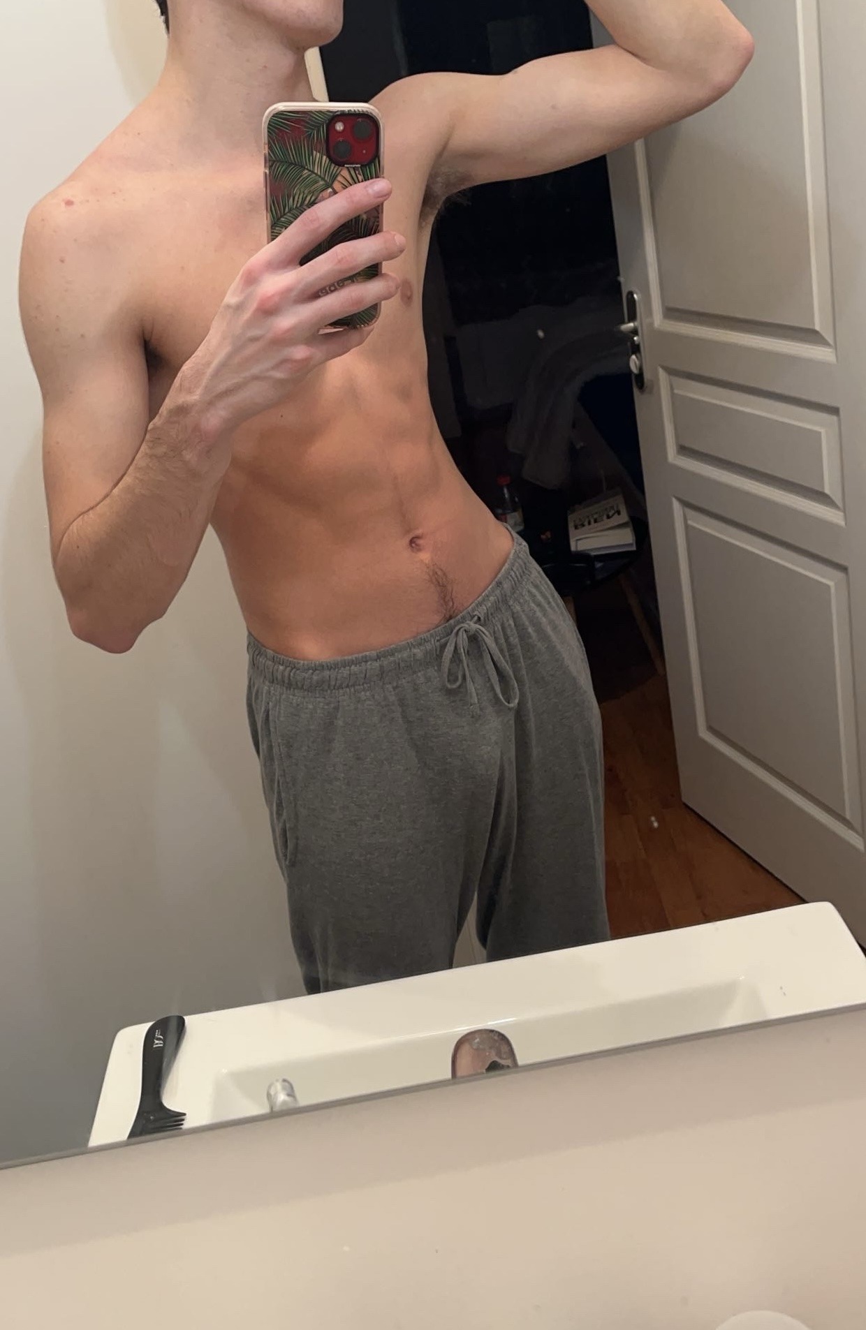 Profil de Hanafi, 24 ans, Trav à Rodershausen