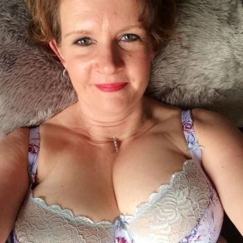 Profil de Yelena, 46 ans, Trav à Siebenaler